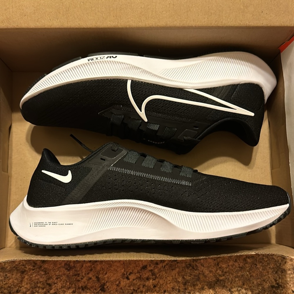 Brand new, still in box. WMNS Nike Air Zoom Pegasus 38
Size 10.5 & 8.5